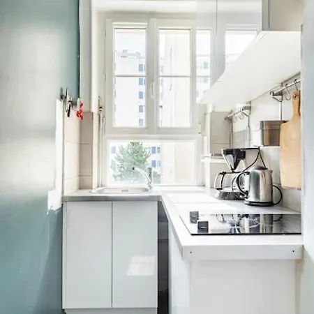 Paris' Sunny Nest Paris